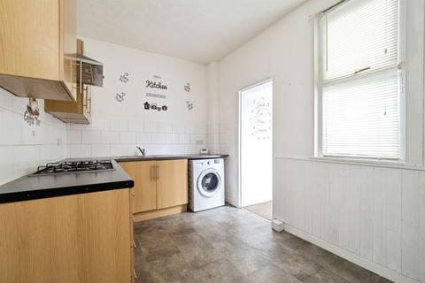 undefined, Ernests Avenue, Hull