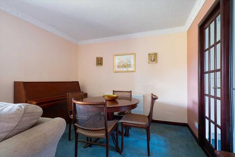 undefined, Dalgety Bay KY11