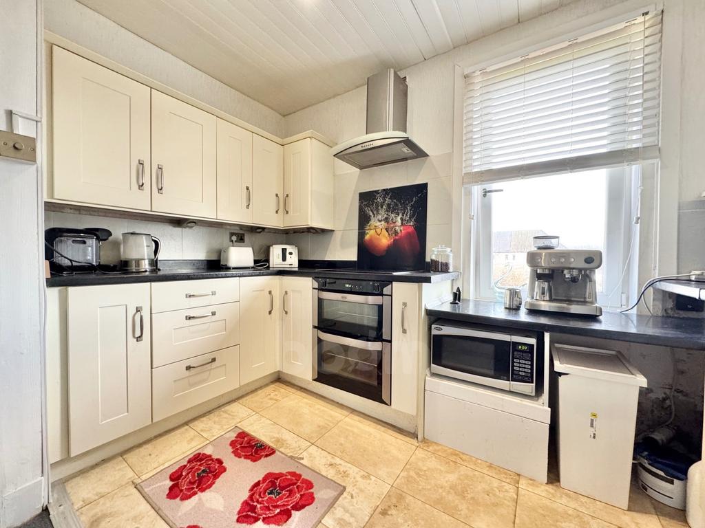 Dalry Road, Kilbirnie kitchen picture