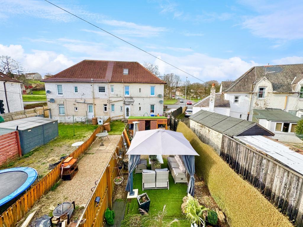 Dalry Road, Kilbirnie rear garden shot