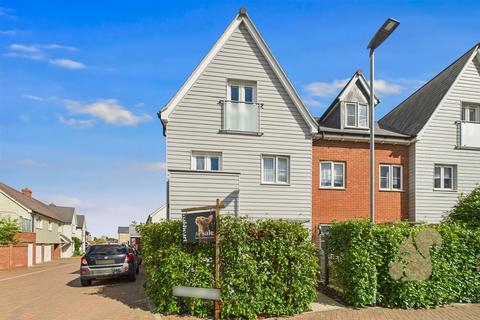 3 bedroom house for sale, Maritime Approach, Colchester CO5