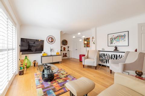 undefined, Bewicks Reach, Newbury, Berkshire, RG14