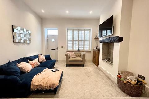 2 bedroom terraced house to rent, Town End Road, Ecclesfield, Sheffield, S35 9YY