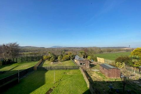 undefined, Denfield Gardens, Cardenden KY5