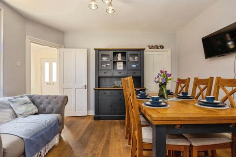 3 bedroom semi-detached house for sale, Wood Street, Aldershot GU12