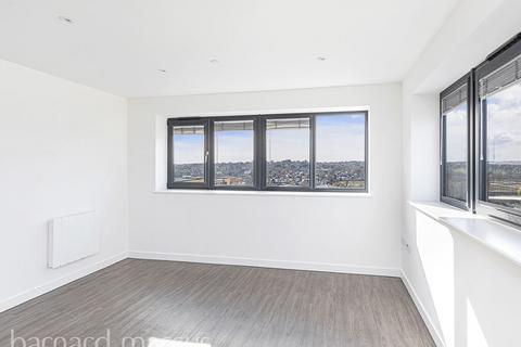 1 bedroom flat to rent, High Road, LONDON