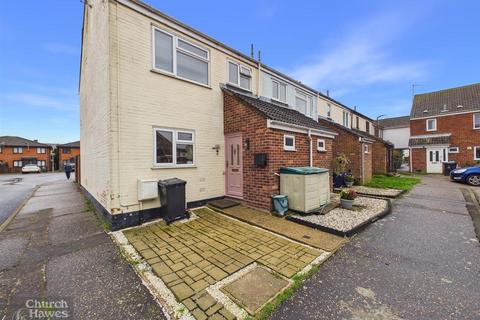3 bedroom end of terrace house for sale, Hillary Close, Heybridge, Maldon
