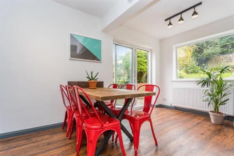 6 bedroom semi-detached house to rent, Jevington Drive, Brighton