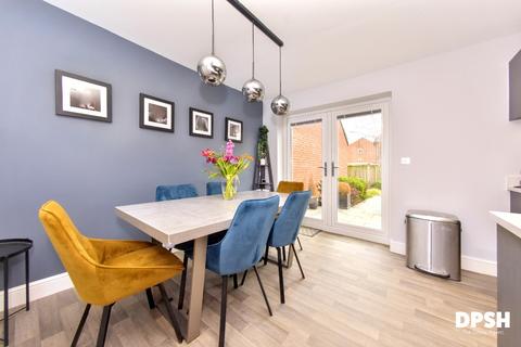 4 bedroom detached house for sale, Wise Crescent, Morley, Leeds