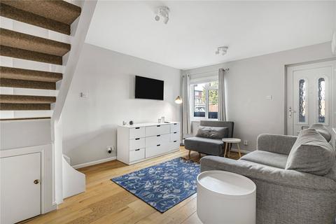 2 bedroom terraced house for sale, Gittens Close, Bromley, BR1