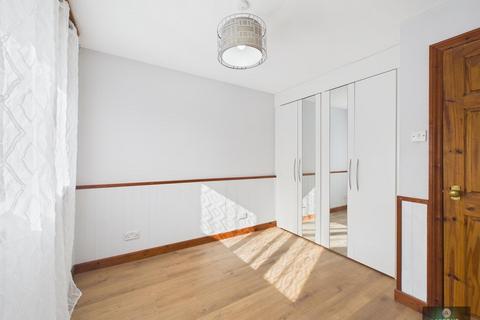 undefined, Excalibur Close, Ifield West RH11