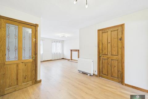 undefined, Excalibur Close, Ifield West RH11