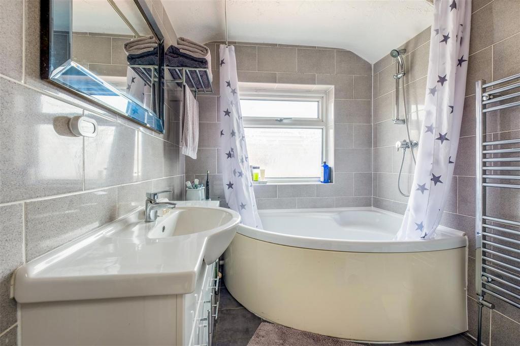 22 Nevill Road 5.jpg
