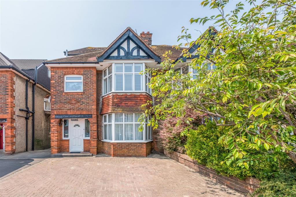 22 Nevill Road 22.jpg