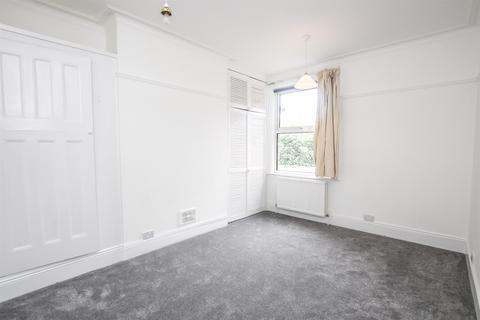 2 bedroom apartment to rent, Heriot Road, Hendon, NW4