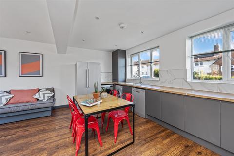 6 bedroom terraced house to rent, Twyford Road, Brighton