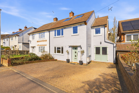 5 bedroom semi-detached house for sale, Pemberton Close, Hertfordshire AL1