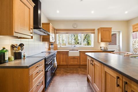 5 bedroom semi-detached house for sale, Pemberton Close, Hertfordshire AL1