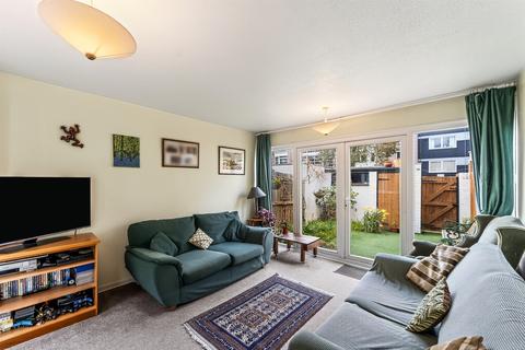 2 bedroom terraced house for sale, Galgate Close, London