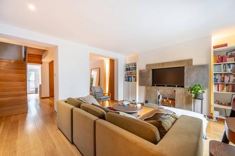 2 bedroom flat to rent, Clarendon Gardens, Little Venice, London, W9