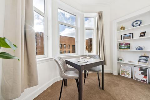 1 bedroom flat for sale, 38 Niddrie Road, Flat 2/3, Strathbungo, Glasgow, G42 8NR