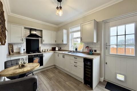 undefined, Town End, Almondbury, Huddersfield, HD5 8NP
