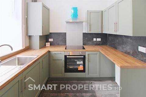 2 bedroom end of terrace house to rent, Oak Terrace, Fartown Green Road, Huddersfield HD2