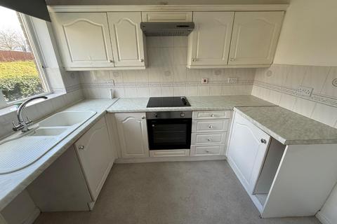 1 bedroom flat to rent, Barnum Court, Swindon