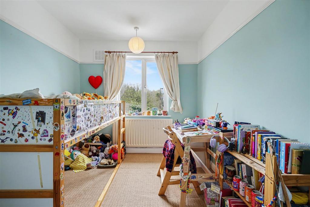 Bedroom 2 2.jpeg
