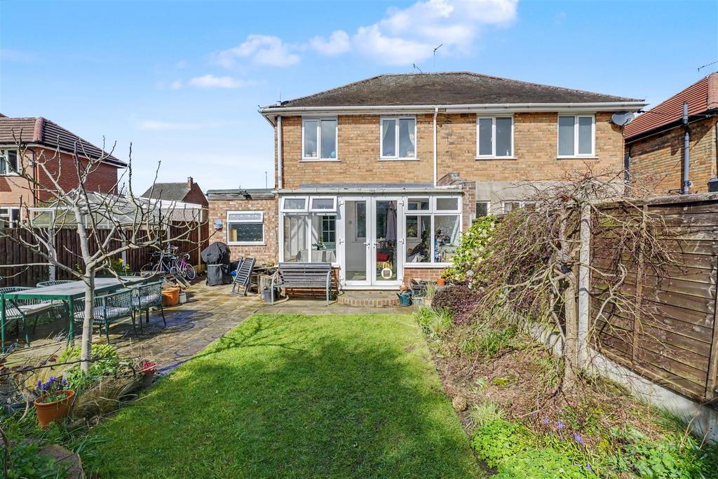 Garden 1 1.jpeg