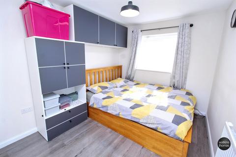 3 bedroom semi-detached house for sale, Mantella Drive, Hereford, HR1