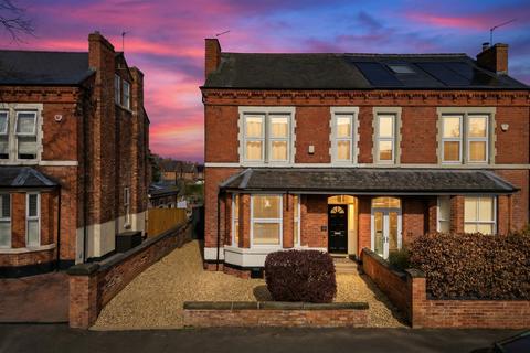 5 bedroom semi-detached house for sale, West Bridgford, Nottingham, Nottinghamshire, NG2