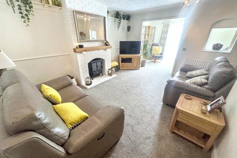 3 bedroom semi-detached house for sale, Kielder, Oxclose, Washington, Tyne and Wear, NE38 0NW