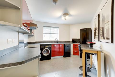 2 bedroom flat for sale, Kingswell Avenue, Nottingham NG5