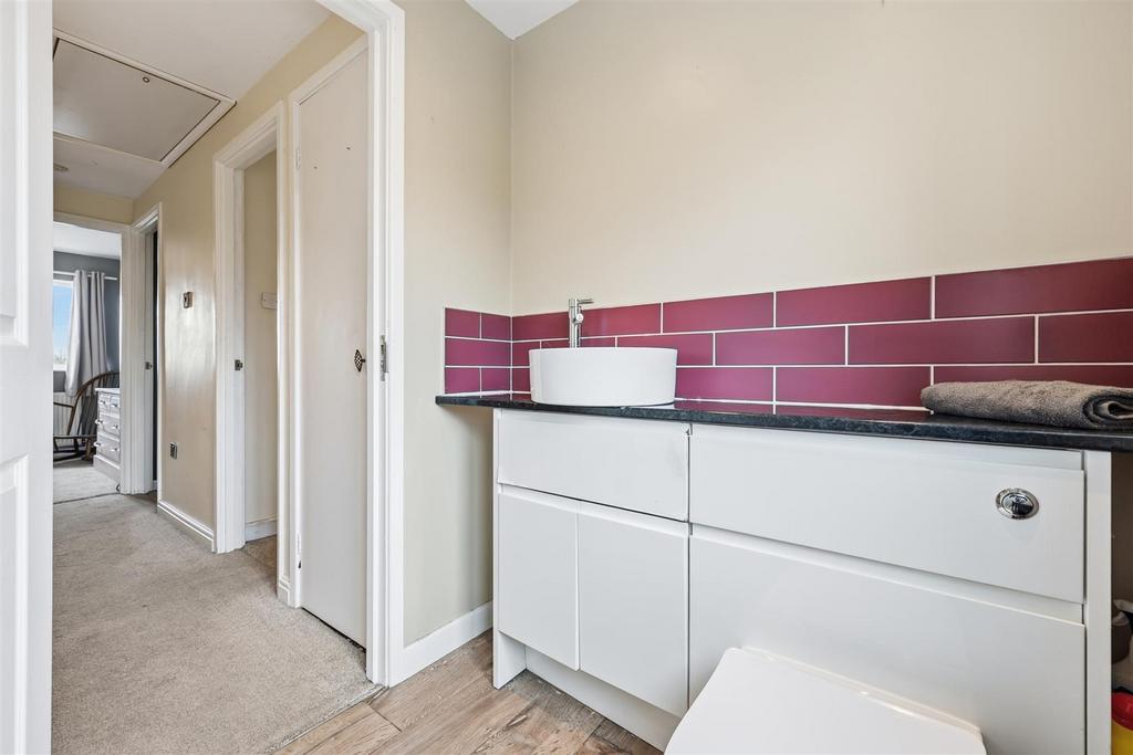 Shower Room - vanity unit.jpg
