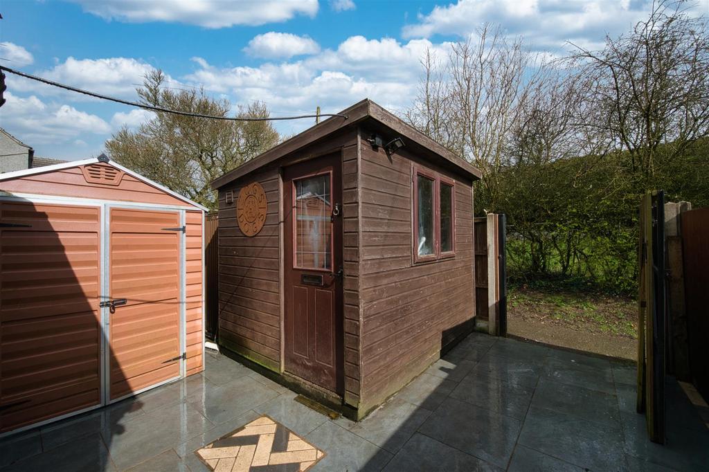 Rear Yard - sheds.jpg