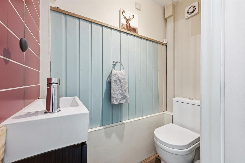 Ground Floor WC.jpg