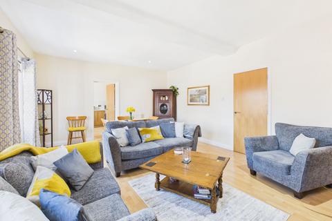 undefined, White Horse Yard, Towcester, NN12