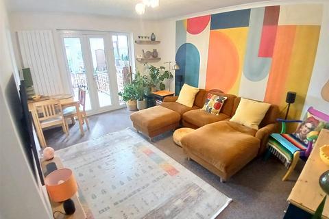 2 bedroom bungalow for sale, Tuttle Hill, Nuneaton