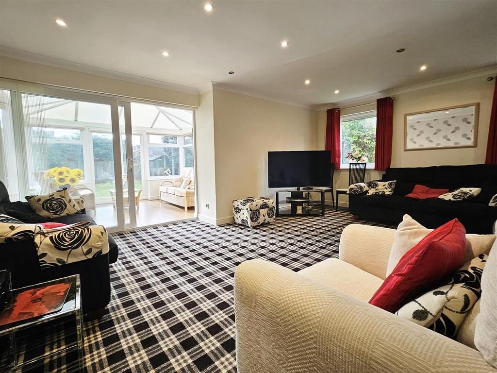 Lounge with dining area