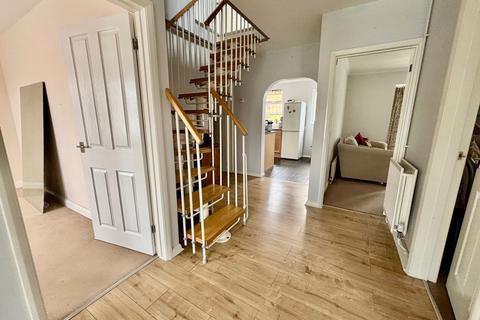 6 bedroom detached bungalow for sale, Third Avenue, Bexhill on Sea TN40