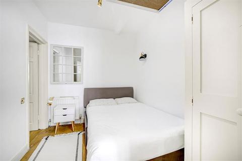 2 bedroom flat to rent, Ashburn Gardens, London SW7