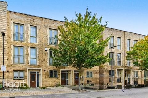 3 bedroom terraced house for sale, Coxwell Boulevard, NW9