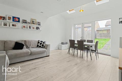 3 bedroom terraced house for sale, Coxwell Boulevard, NW9