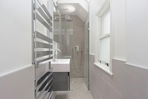 2 bedroom flat to rent, Fitzroy Square, Fitzrovia, London, W1