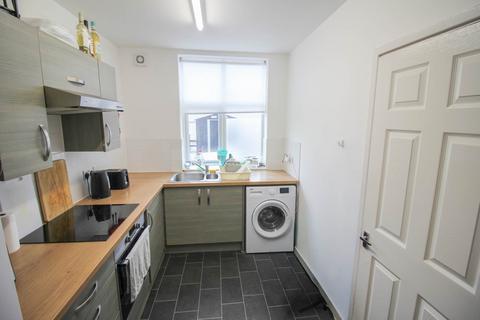 3 bedroom flat for sale, Waterloo Street, *16` x 12` lounge*3 bedrooms*bathroom and Cloakroom*Outside Area*