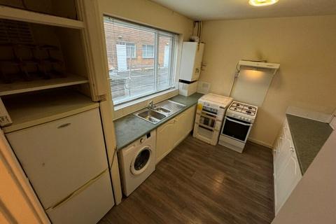 3 bedroom terraced house to rent, Pelham Place, Chapel Allerton, Leeds, LS7 3QZ