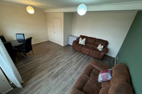 3 bedroom terraced house to rent, Pelham Place, Chapel Allerton, Leeds, LS7 3QZ