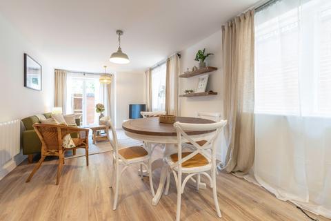 undefined, Bath Road, Woodchester, GL5