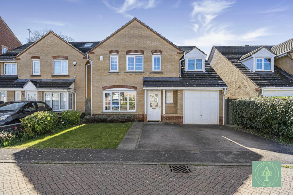 5 Bedroom Detached for Sale